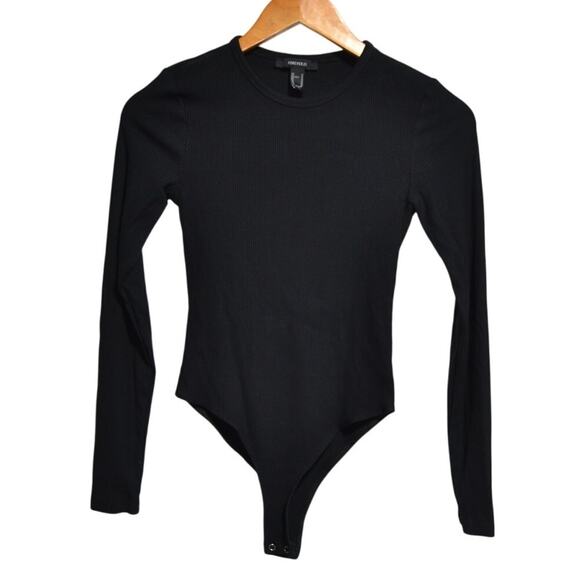 Forever 21 Long Sleeve Ribbed Black Bodysuit Size Medium - Picture 1 of 5